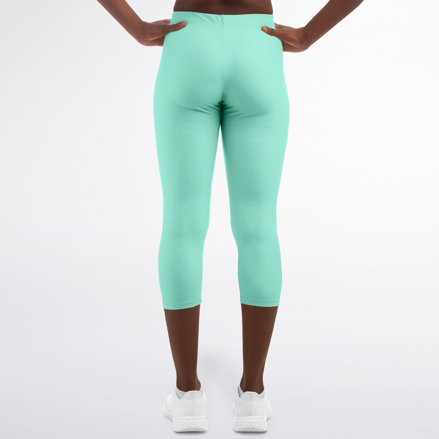 NS Capri Leggings